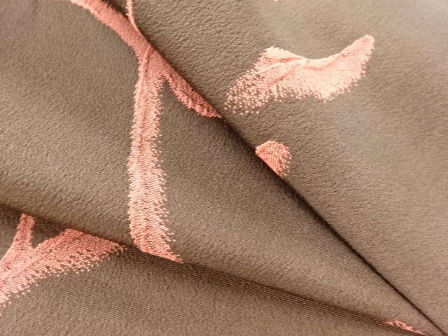  大正ロマン　抽象模様織り出しお召着物